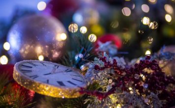 Карнавальная мозаика родом из детства новый год, часы