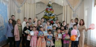 Согрели ребят, словно солнышки