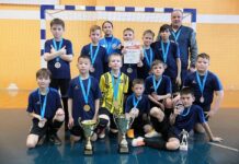 Мини-футбол: победа «Факела»