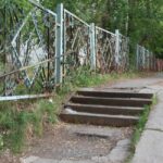 Сиротина 4а забор_03