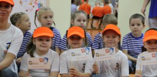 Юные мультипликаторы Лесного нарисовали будущее страны