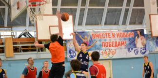 «КЭС-Баскет»: среди юношей до 18 лет