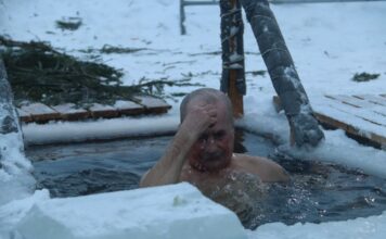 В прорубь с головой, но без экстрима