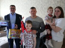 «Ёлка желаний»: как сбываются детские мечты