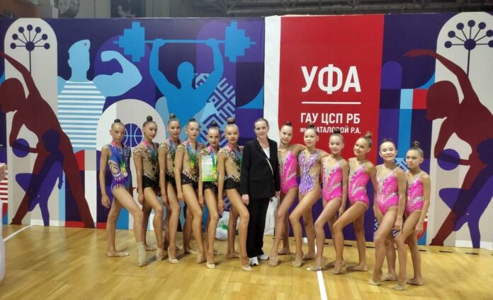 Художественная гимнастика-003