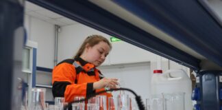 На пределе показателей