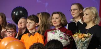 Театр-студия «Арлекин» с размахом отметил тридцать пятый день рождения