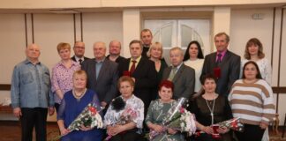 Судьбы золотая нить