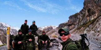 Плечом к плечу над облаками: о надёжных товарищах и штурме Эльбруса