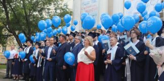 Диплом как знак качества: каждый шестой выпускник в этом году – отличник