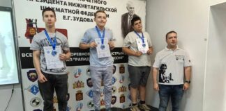 Шахматы: «Демидовский гамбит»