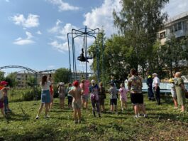 Когда спасатель говорит: «Не стойте, смотрите внимательно»