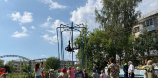 Когда спасатель говорит: «Не стойте, смотрите внимательно»