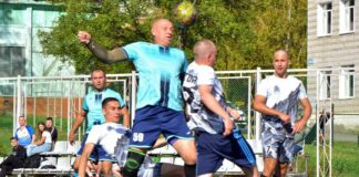 Футбол: осеннее первенство Лесного